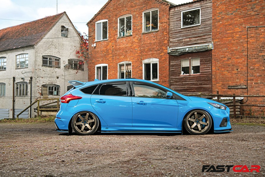 Bagged Mk3 Focus RS side profile shot