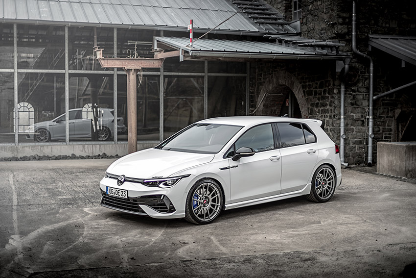 VW Launches New Accessories for 2022 Golf GTI & Golf R
