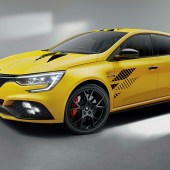 Renault Megane R.S. Ultime front 3/4 in yellow