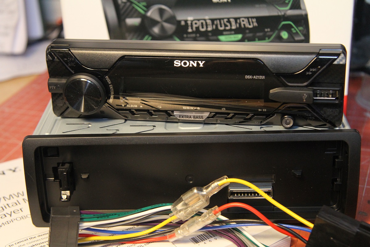 SONY DSX-A210UI 1-DIN AUTORADIO USB & ENTRY
