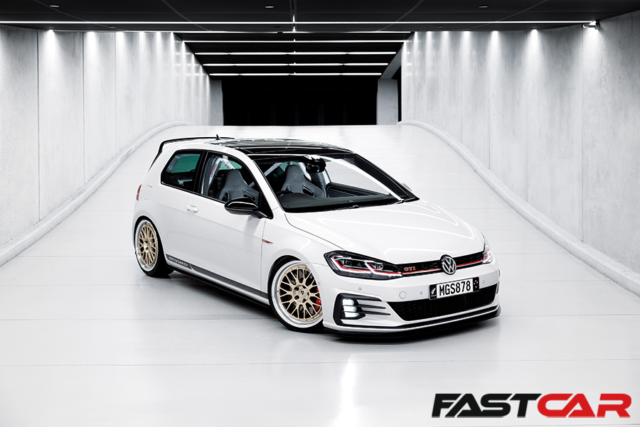 VW Golf GTI Mk7.5 REVIEW - is this the best all round hot-hatch? 