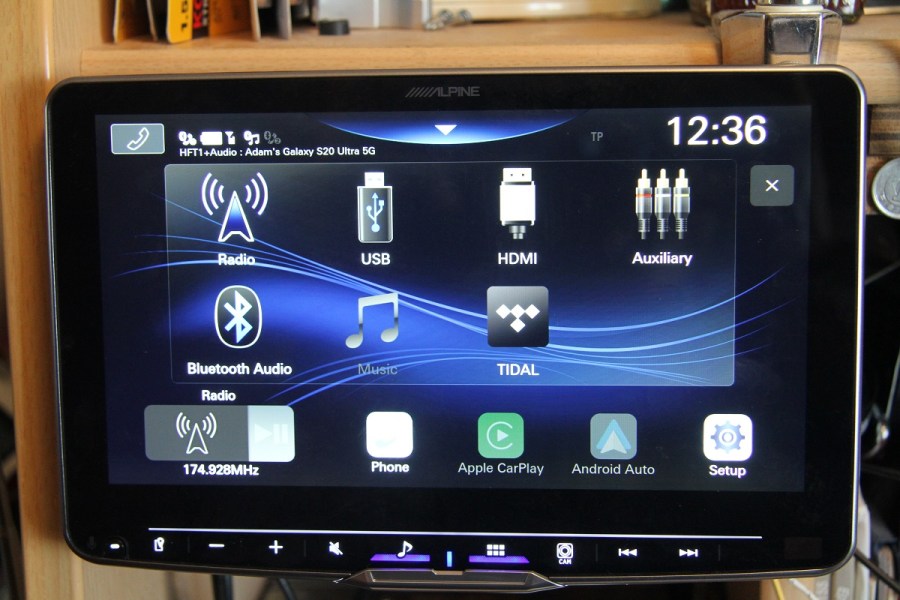 Alpine - iLX-F905D Autoradio mit 9-Zoll Touchscreen, DAB+, 1-DIN