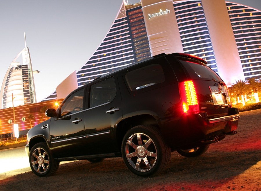 rear of Escalade