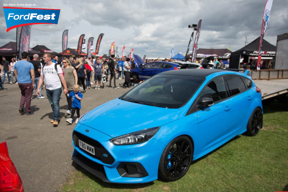 Ford Focus RS Mk3 at a cra show